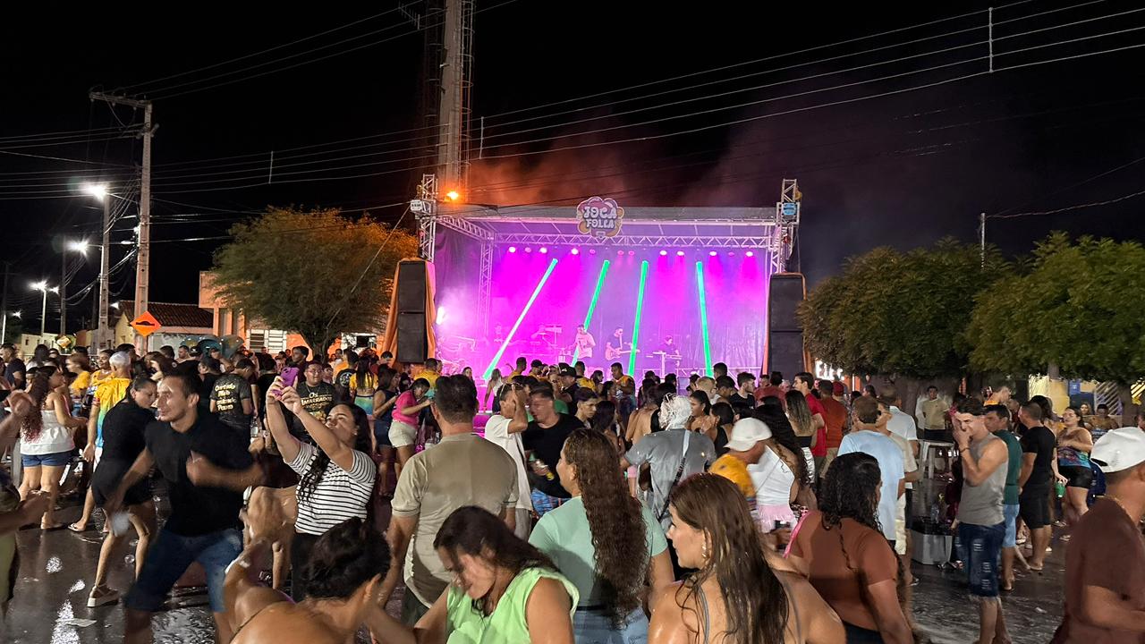 A prefeitura Municipal de Joca Claudino realizou o Joca Folia 2026